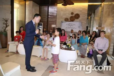 颜值爆表偏要靠实力 澳洲男神为你解密亲子之道