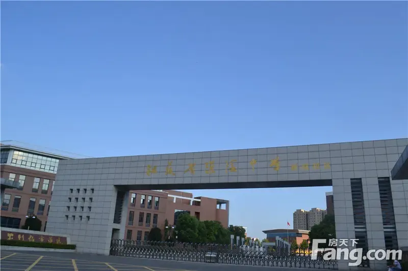 星雨华府内部私照曝光配套工地会所全揭秘
