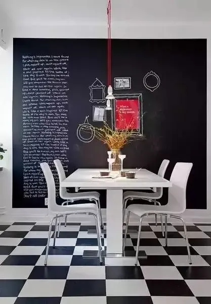 精品小户型装修美图 你家需要一块穿越创意黑板墙!