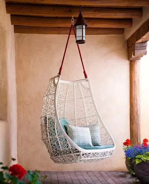 一摇一晃之间的乐趣 童年好玩伴秋千搬进家