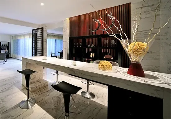 小资女吧台装修玩浪漫 23款客厅小吧台装修效果图_房产资讯-潍坊房