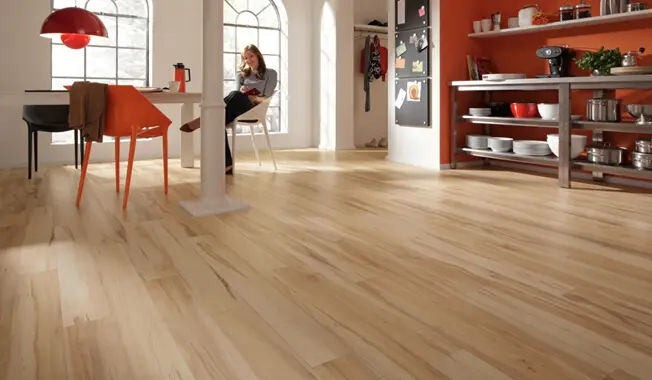 60个客厅实木复合地板装修 卧室地板效果图 附有装修地板注意事项