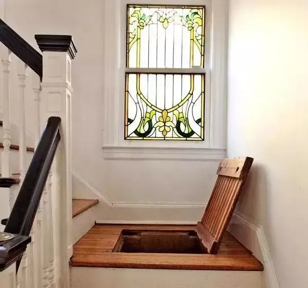 让杂乱物品藏起来精明巧妇收藏的33种隐藏式收纳创意