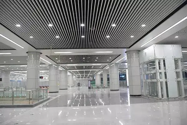 通过闸机后，完成这次试乘之旅