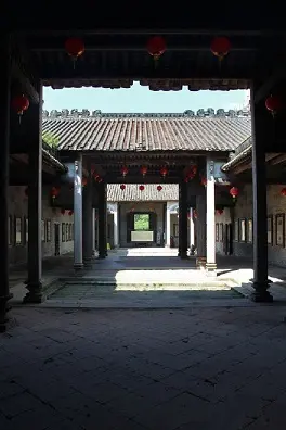 珠海＝情侣路？珠海旅游带点什么“特产”好？