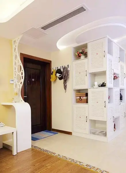 鞋柜装修效果图~!@玄关~!@玄关装修效果图~!@天津房天下; 鞋柜装修效果图~!@玄关~!@玄关装修效果图~!@天津房天下;