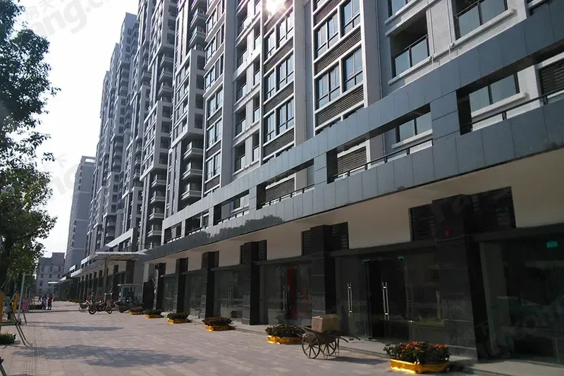 香樟美地铺面