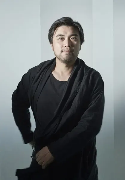 设计专技协会第八届理事长,山隐建筑室内设计有限公司创办人何武贤