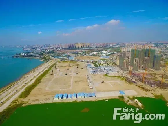中环君悦海湾项目土地平整完毕现已进入打桩阶段