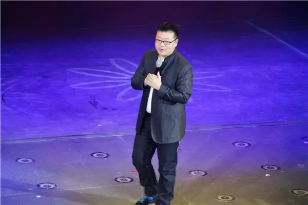 华北勒泰勒泰地产年终答谢会耀世启幕