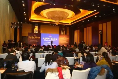 会后,张亚峰被记者问及未来打算时表示,经过20年的发展汇集到今天中垠