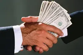 广州猴年首拍揽25.63亿 18企业底价摘琶洲商用地