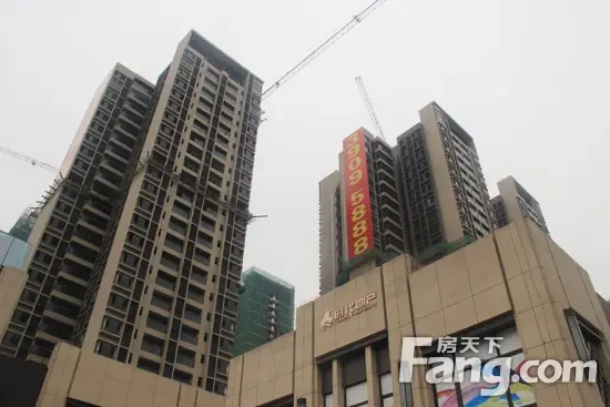 项目地址:南沙南沙街金隆路与双山大道交汇处 广州时代云图位于南沙