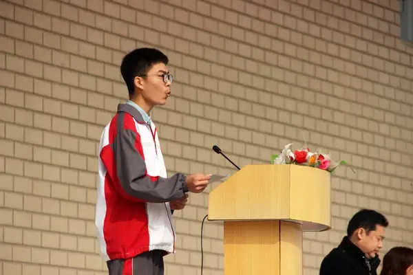 【石家庄】项目 :关心 大者献礼鹿泉一中成人礼