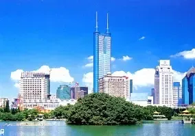 广东房地产投资总量跃居中国第一 库存压力大