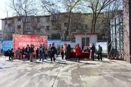 民生地产工地开放日 业主共鉴 峰景B区精工质量