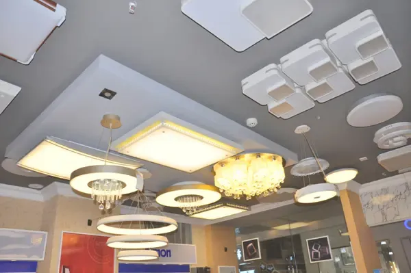 逛店:西蒙电气红星美凯龙浑南店开关灯具点亮生活