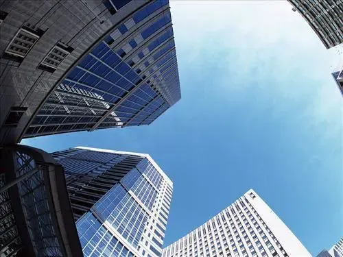 传万达改造西班牙大厦再生变数 开始评估出售此项目