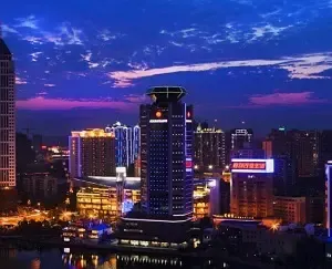 华润28.04亿获武汉江岸地块 或斥资130亿建万象城