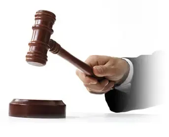 二线城市“地王”频现 房价泡沫本质是地价泡沫