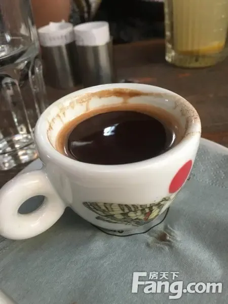 希腊咖啡:摄人心魂的苦涩难以忘怀