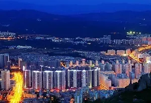 成都杭州两地待嫁 金牛区9.3亿拍卖133亩商住地