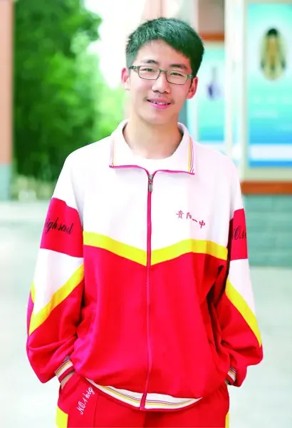 专访贵州高考状元:四名高分考生分享学习秘笈