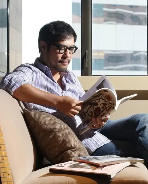 德坚设计创办人原香港室内设计协会会长香港设计中心董事何武贤