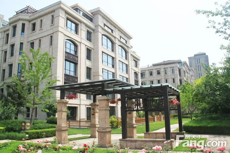 小宝看房:君熙太和 坐拥一线双湖的景观大盘