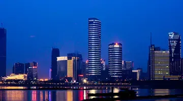 上海建工3.9亿元竞得南昌湾里宅地 溢价率102%