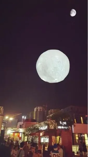 百年一遇的奇迹你见过两个月亮吗