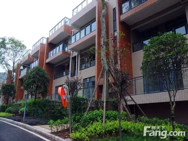 蜀亨中华园别墅只需4388元/㎡,仅八席