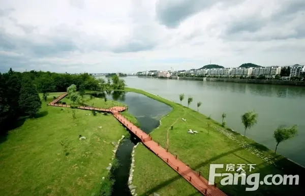 【南宁】楼盘软文 :五象东,龙岗芯,盛世启幕