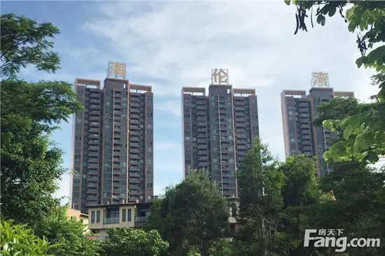 金色
