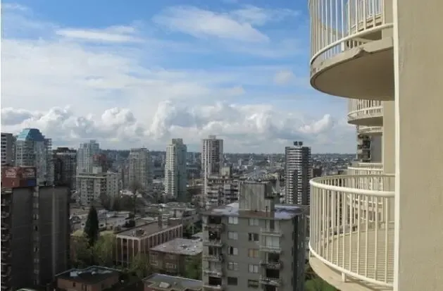 外国买家置房兴趣转移 温哥华征税后房市冷却