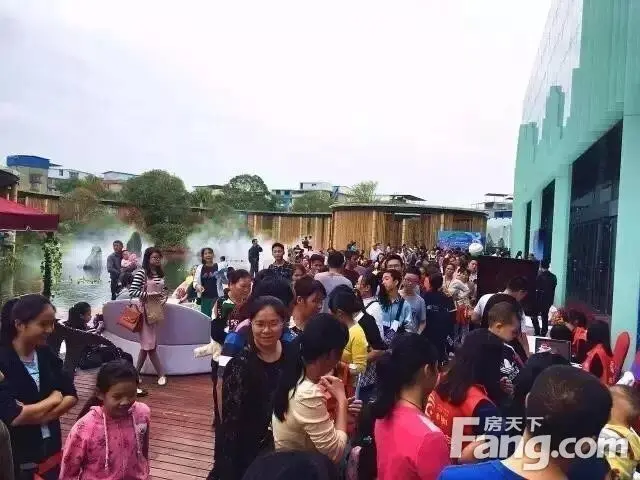 黄金周前三天人流破6万！桂林景点新宠诞生