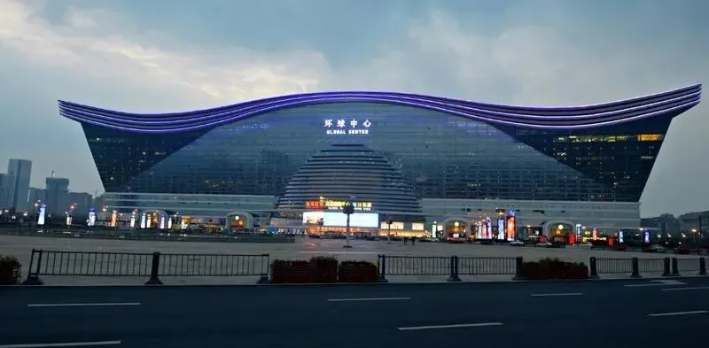 我是 主城:哦,我是成都市的过去,现在和未来,我是省城 环球pk天府广场