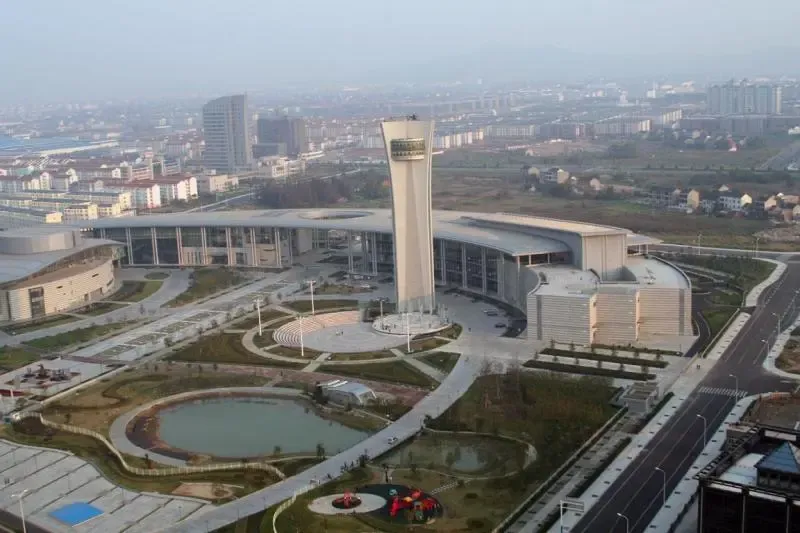 武汉市中心区多宗地块晒地皮 永康里地块闲置20年