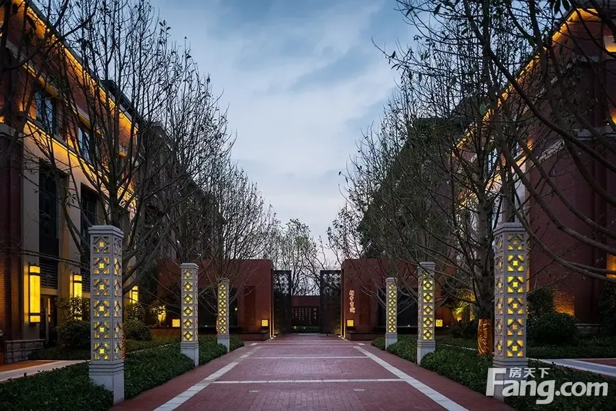 【朗香书院】学院派符号:每一块红砖都值得被赞美