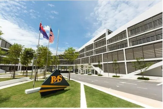 莱佛士美国学校