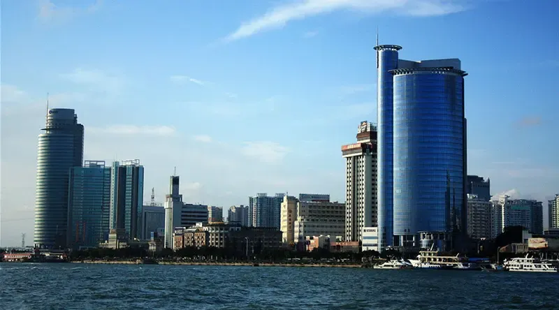 龙湖首开联合体拿下厦门两宗地 成交总价66.9亿元