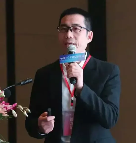 跨界设计师,金元门设计总监,宁波市室内设计师协会副会长葛晓彪从广告