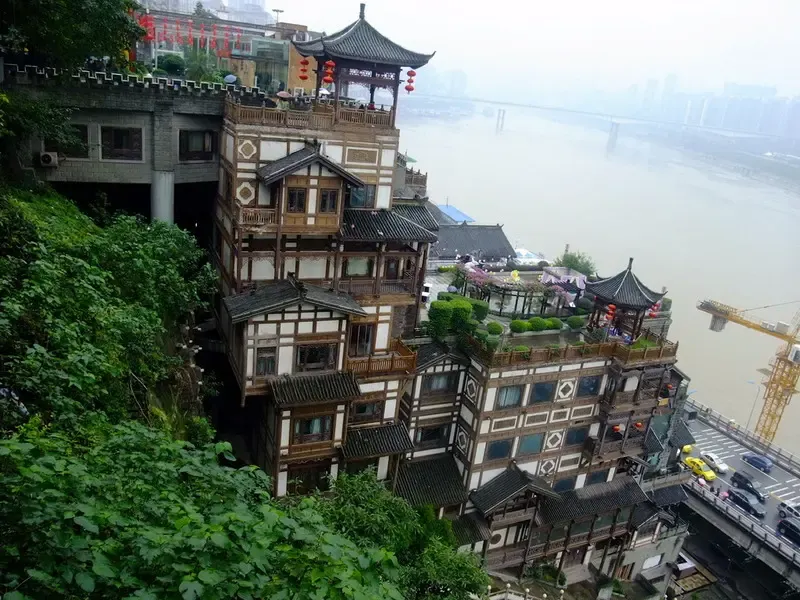 返乡见闻 | 重庆大学城板块：造城路上的沉寂与转机