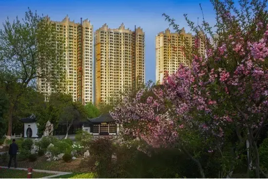 御翠园:贵隐红梅畔 一墅领常州