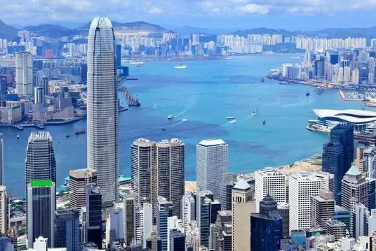 中资房企买下香港过半宅地 海航斥272亿港元拿地