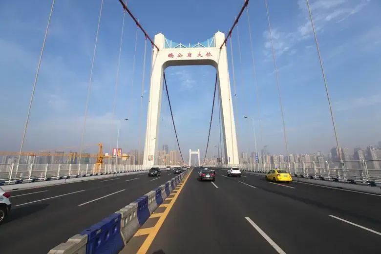 鹅公岩轨道专用桥明年合龙华润二十四城出行更便