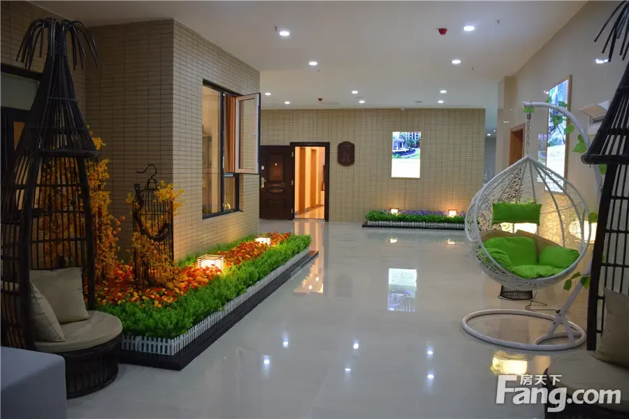 明亮而又温馨的样板间入口