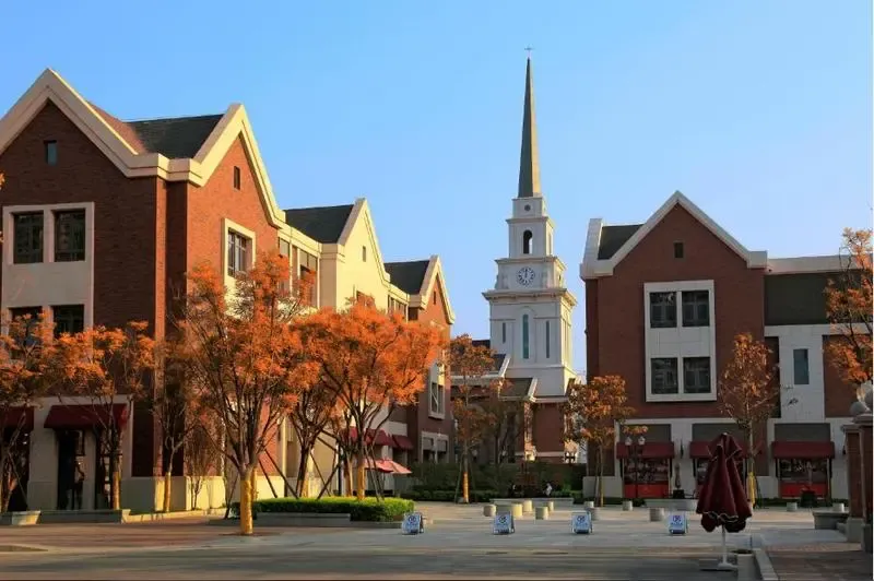 第二大街上美式经典建筑历久弥新 贝肯山倾城呈现