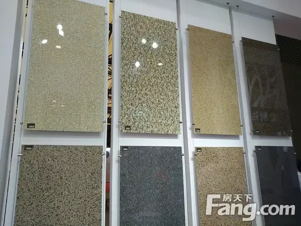 2017绿博会丨腾达瓷砖余显达腾达薄板把握绿色环保的瓷砖新趋势