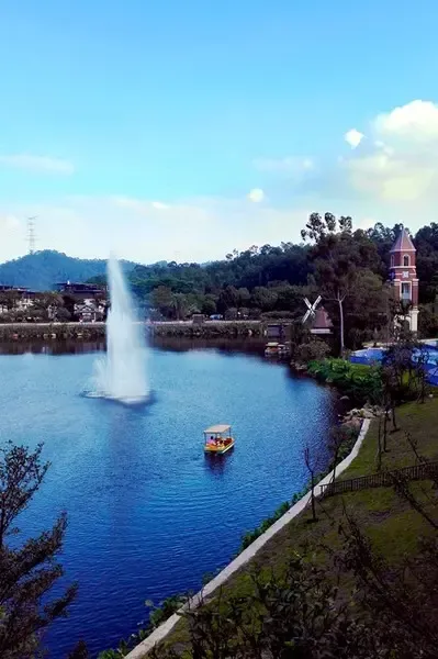 金地湖山大境 湖景大宅
